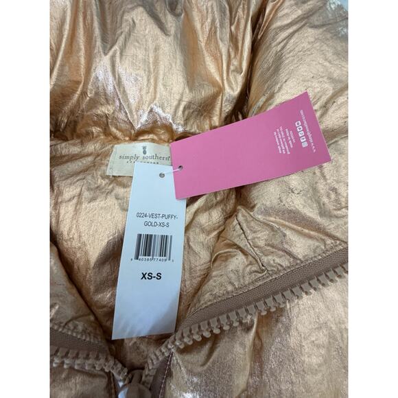 Simply Southern Gold Metallic Puffer Vest Size XS/S Futuristic Space Age NWT - Picture 3 of 6